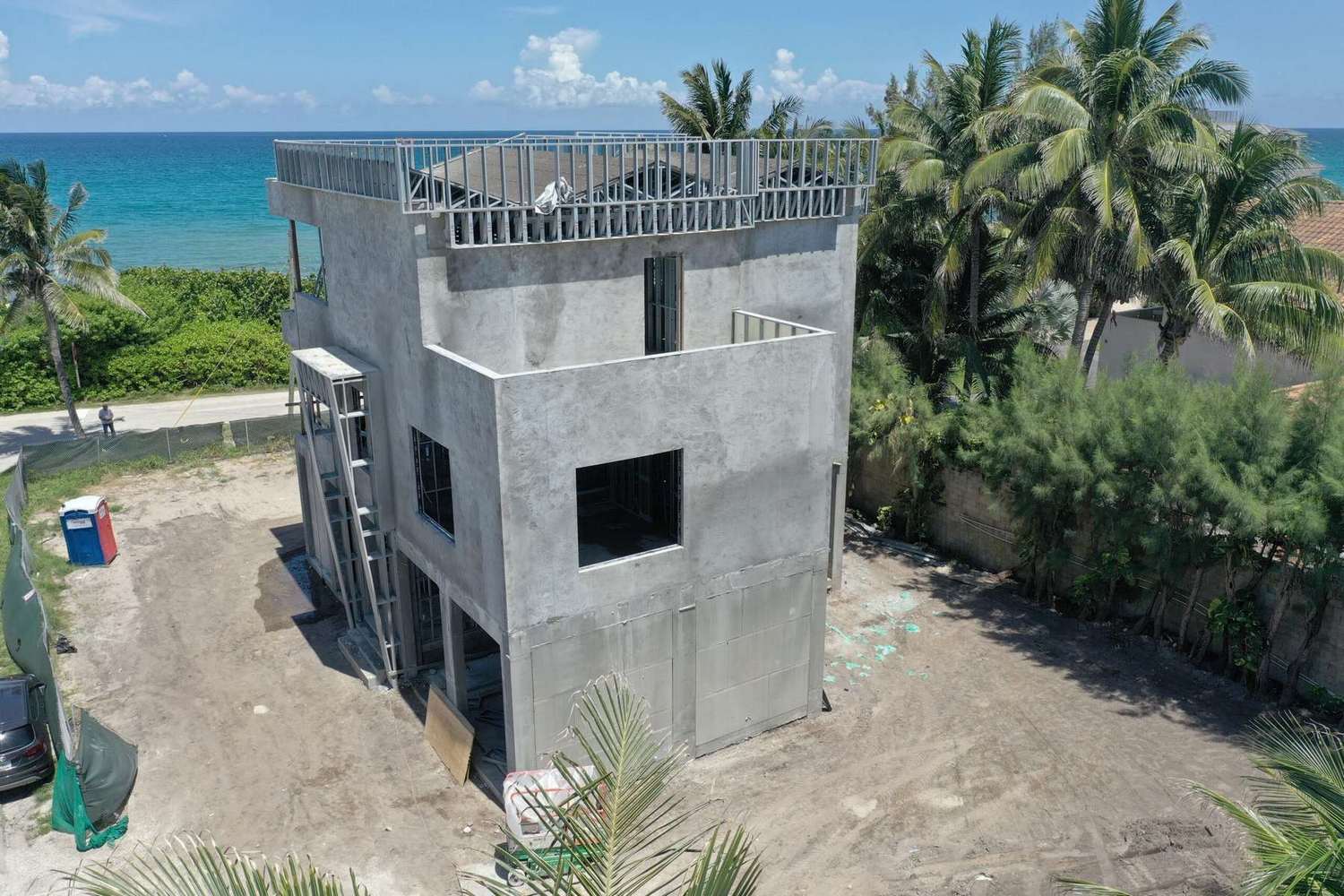 building hurricane proof house